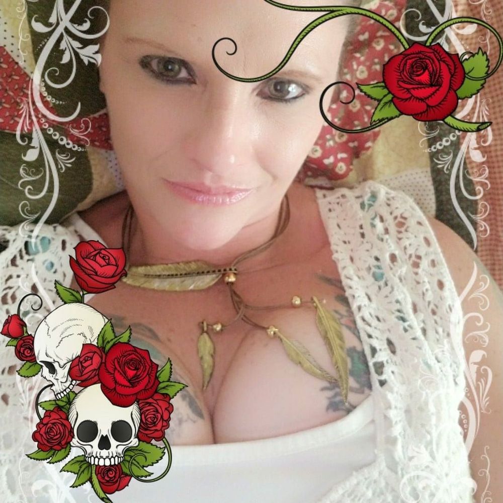 Meet your Posher, Jewel